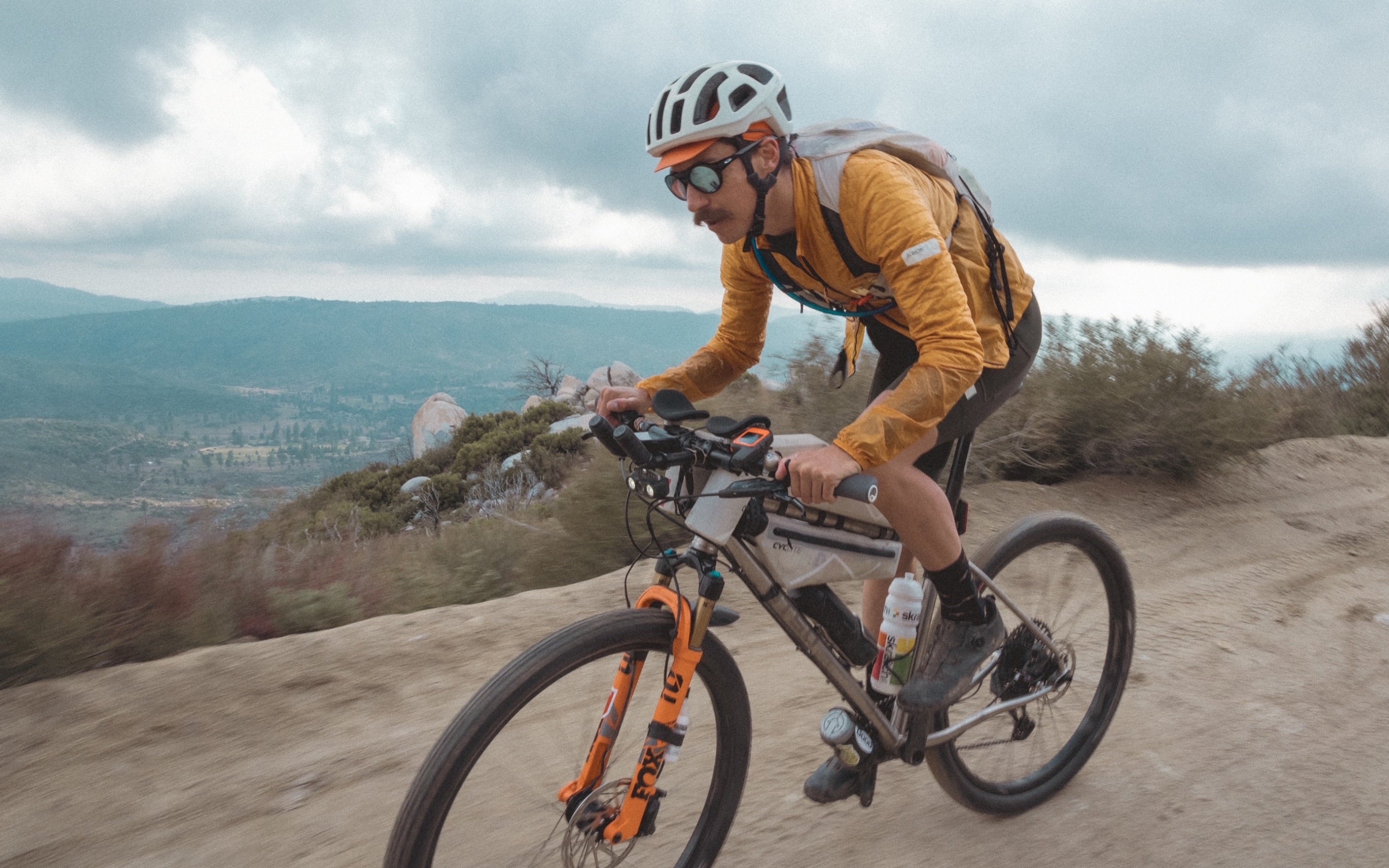 Die Vorteile von Minimalismus und Leichtigkeit beim Bikepacking