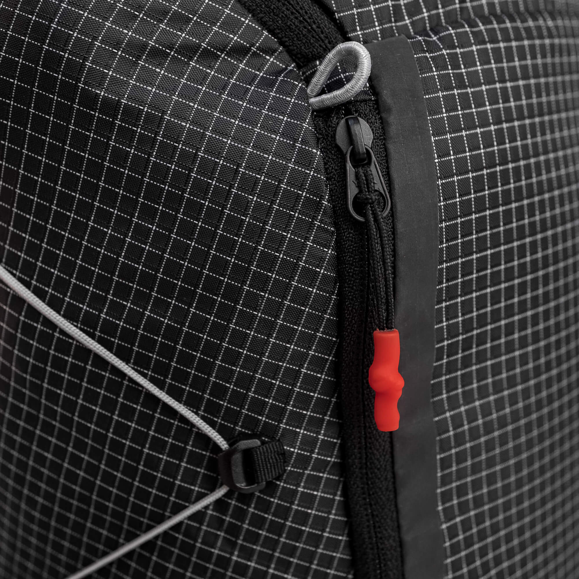 Touring-Backpack-02_Zipper