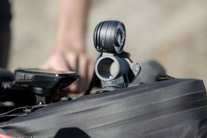 AERO MOUNT / 02
