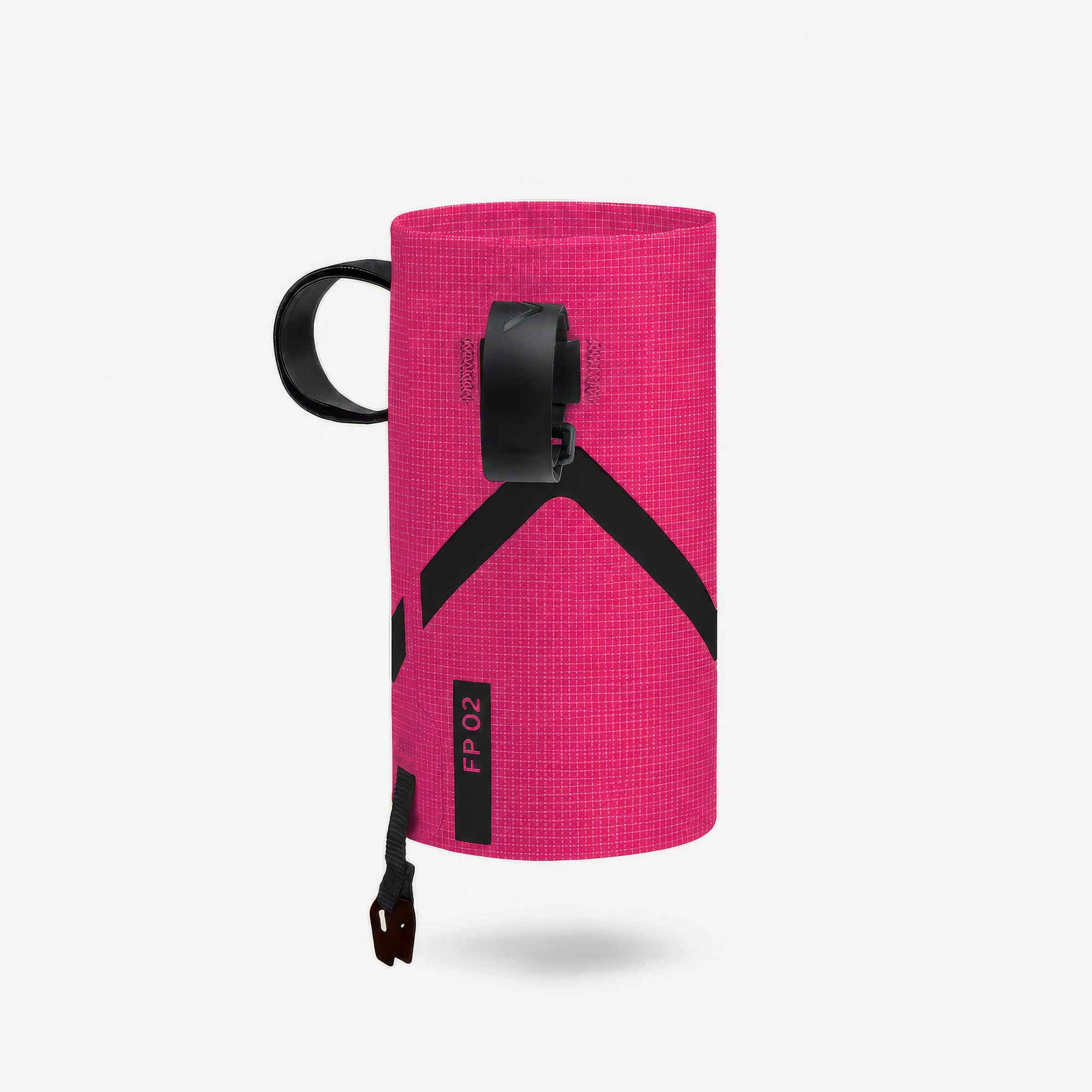 Food-Pouch-02_Front-Angle