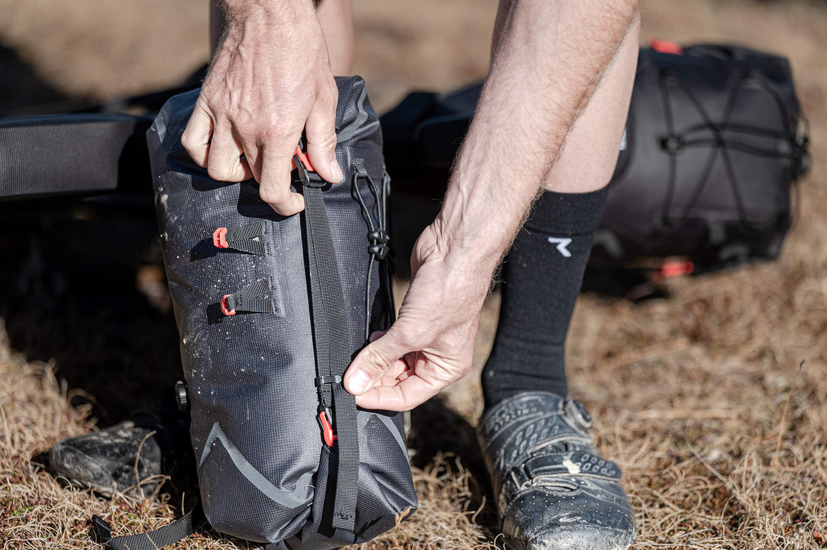 COMPRESSION STRAP