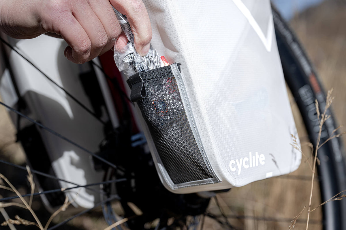 FORK BAG / 01