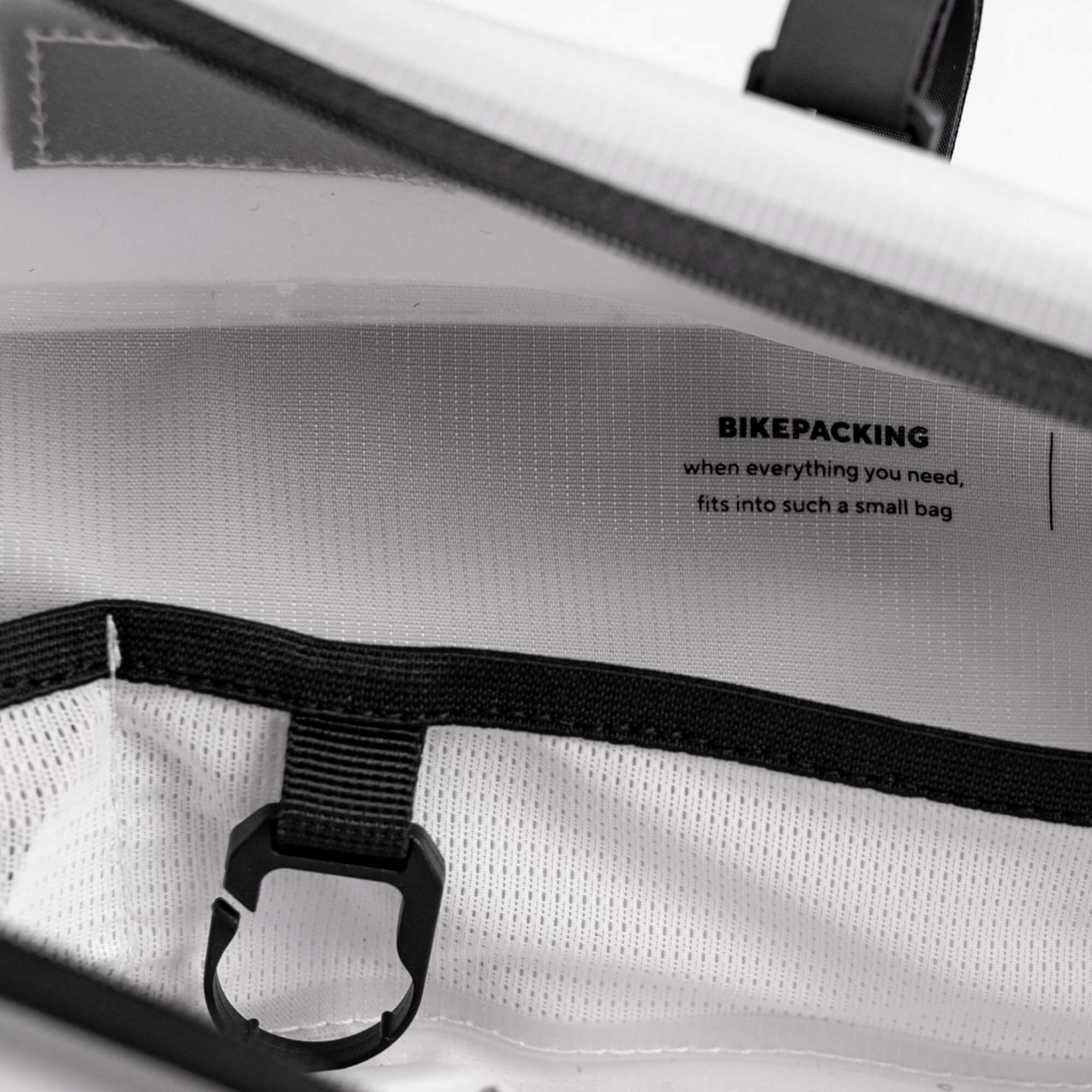 Frame-Bag-Large-02_Inside-Detail