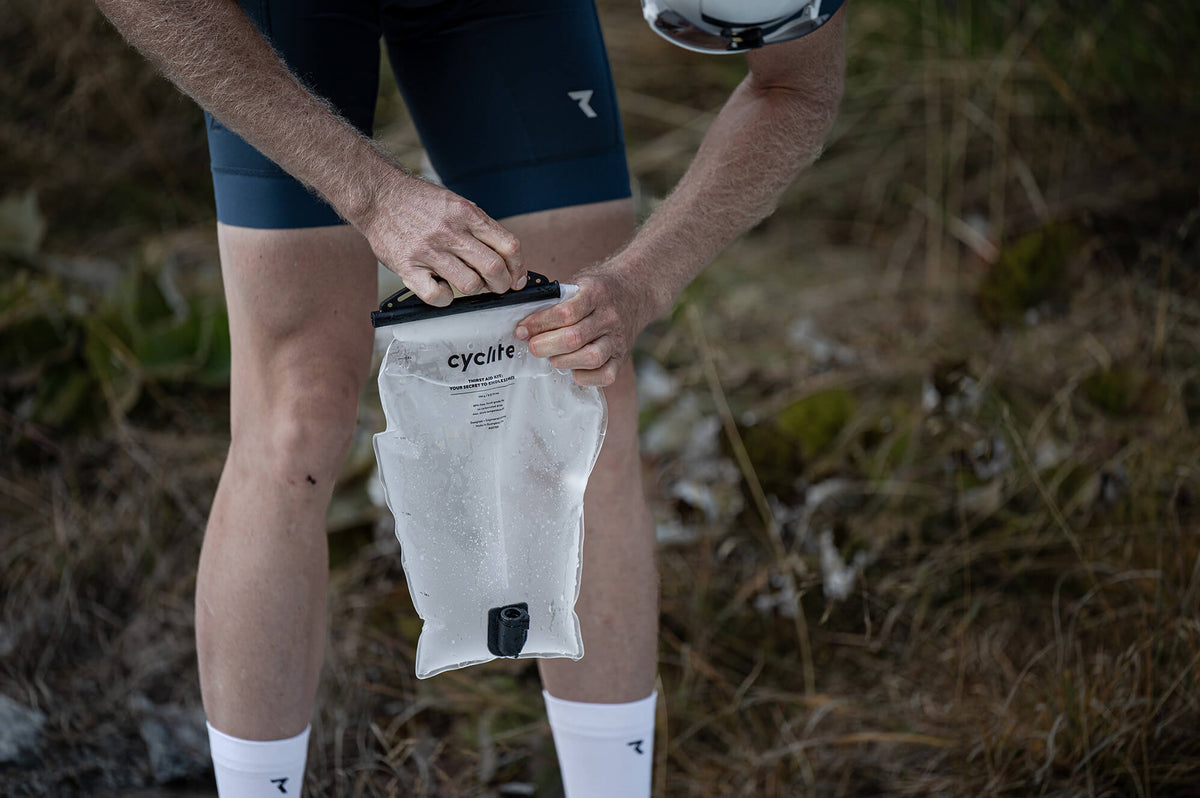 HYDRATION BLADDER / 01