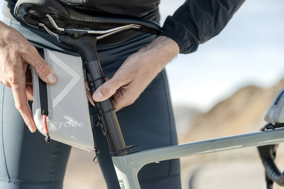 NANO UNIVERSAL MOUNT / 01