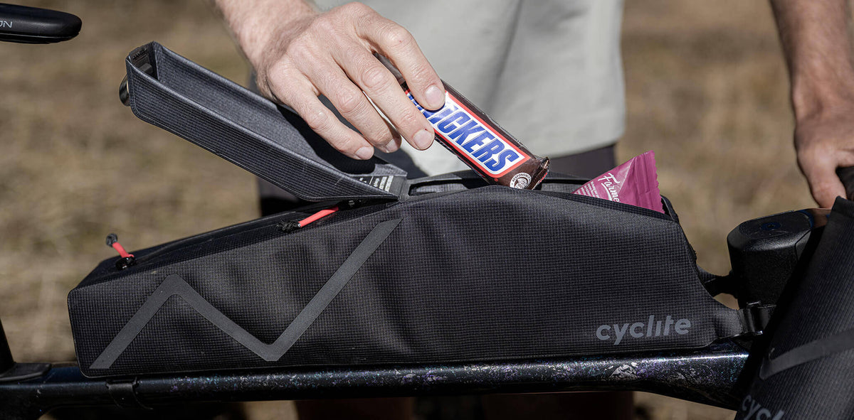 TOP TUBE BAG LARGE / 02